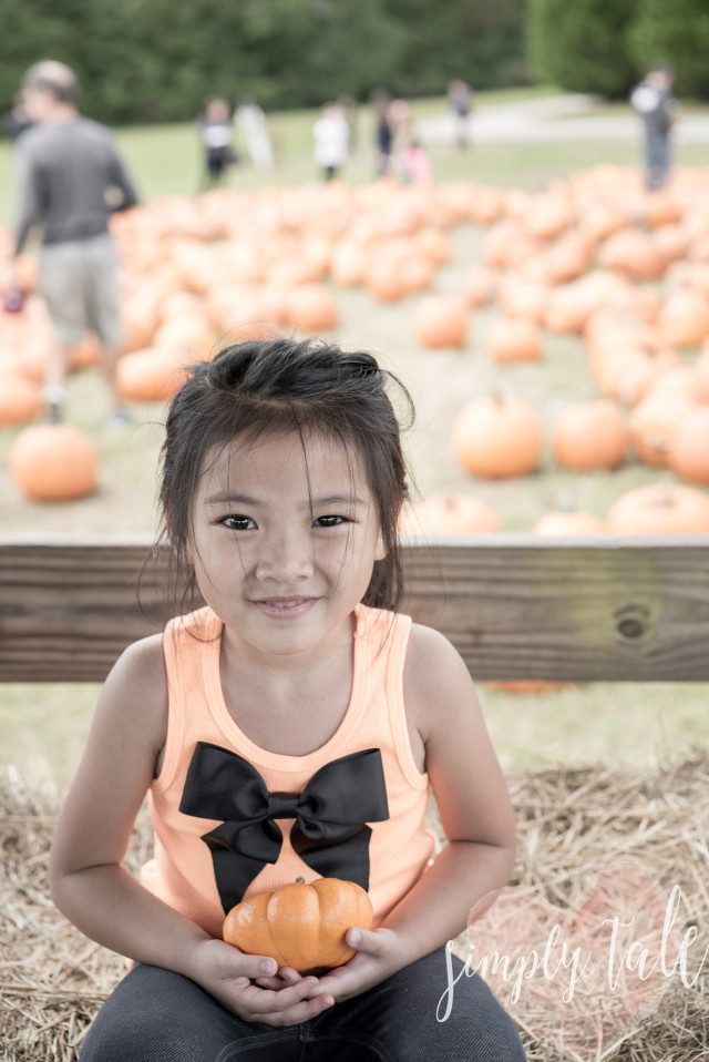 big bow, diy tank tops, scarecrow, pumpkin patch, orange top