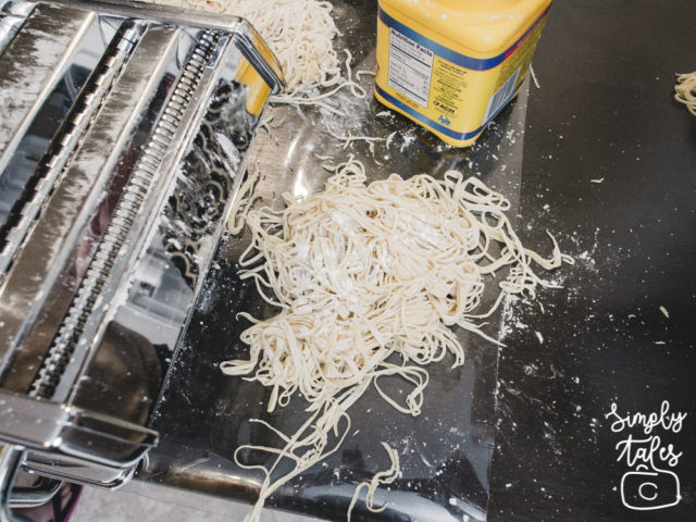 egg noodle, spaghetti, homemade, how to make noodle, noodle recipe, homemade noodles