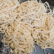 egg noodle, spaghetti, homemade, how to make noodle, noodle recipe, homemade noodles, mie bayam, spinach noodle